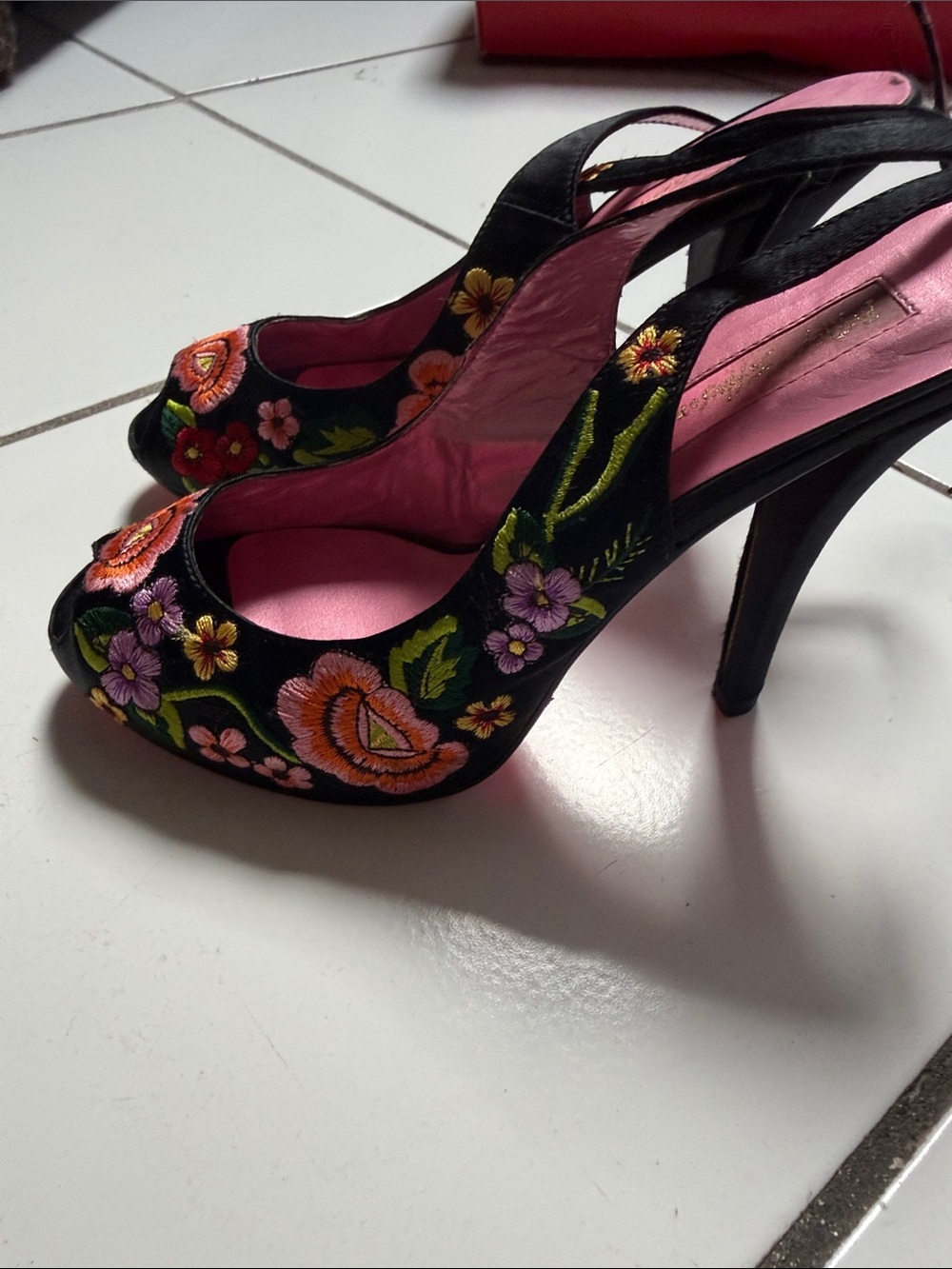 Betsey Johnson Black Embroidered Peep-Toe Heels with Pink Lining - Picture 4 of 7